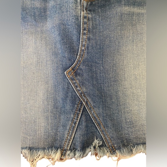 Driftwood Jean Mini Skirt - Picture 9 of 9